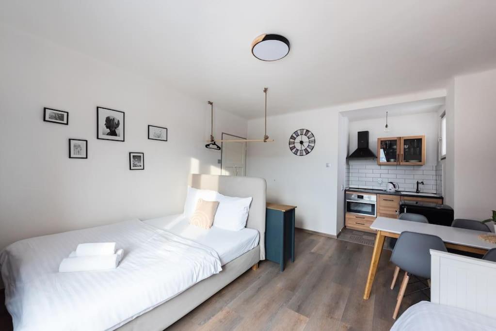 Bellagio Apartment Πράγα Εξωτερικό φωτογραφία